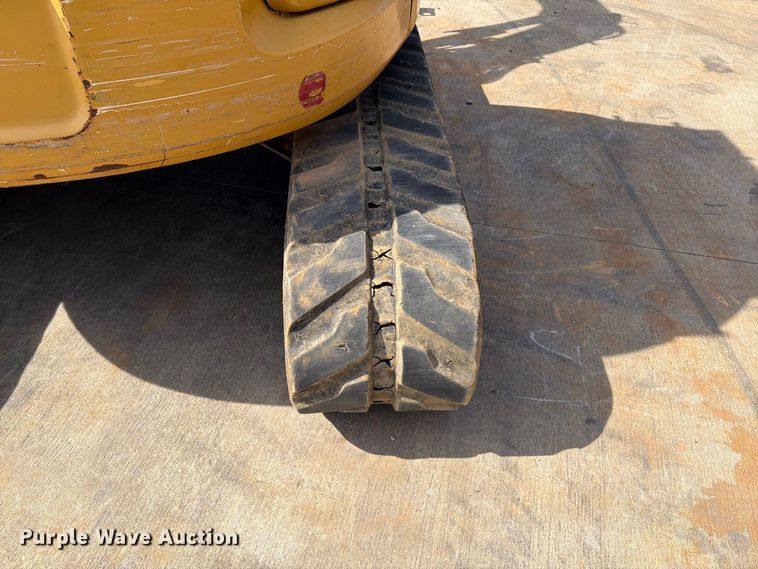 image for item EF1405 2019 Caterpillar 305E2 CR mini excavator