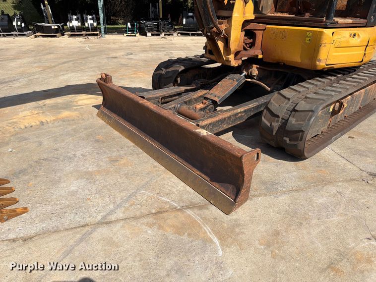 image for item EF1406 2019 Caterpillar 305E2 CR mini excavator