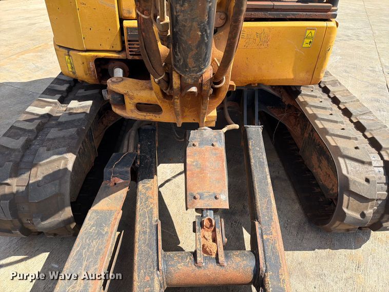 image for item EF1406 2019 Caterpillar 305E2 CR mini excavator