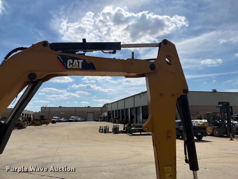 image for item EF1406 2019 Caterpillar 305E2 CR mini excavator
