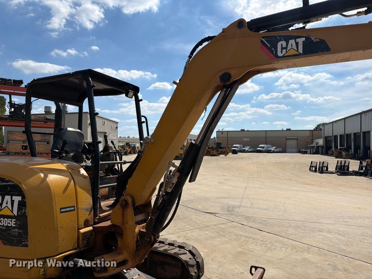 image for item EF1406 2019 Caterpillar 305E2 CR mini excavator