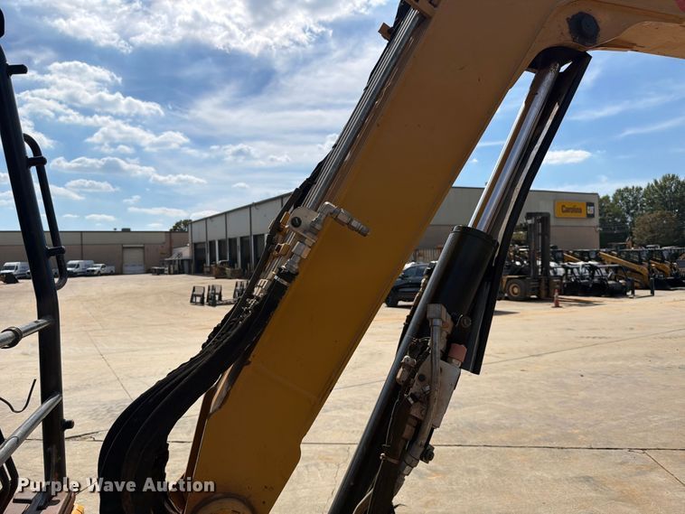 image for item EF1406 2019 Caterpillar 305E2 CR mini excavator