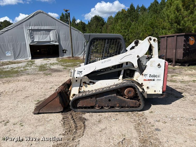 image for item EF1422 2015 Bobcat T590 tracked skid steer loader