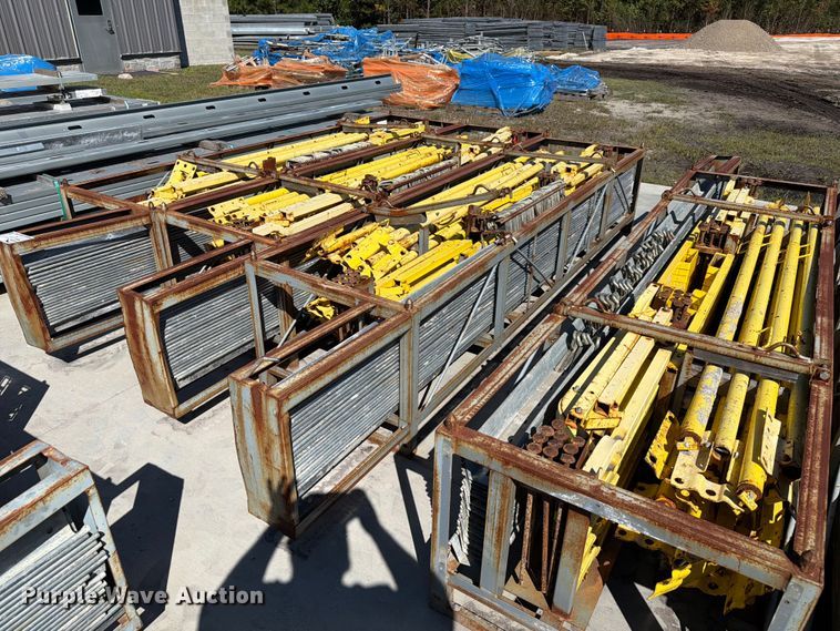 image for item EF1438 Giraffe  wall Bracing