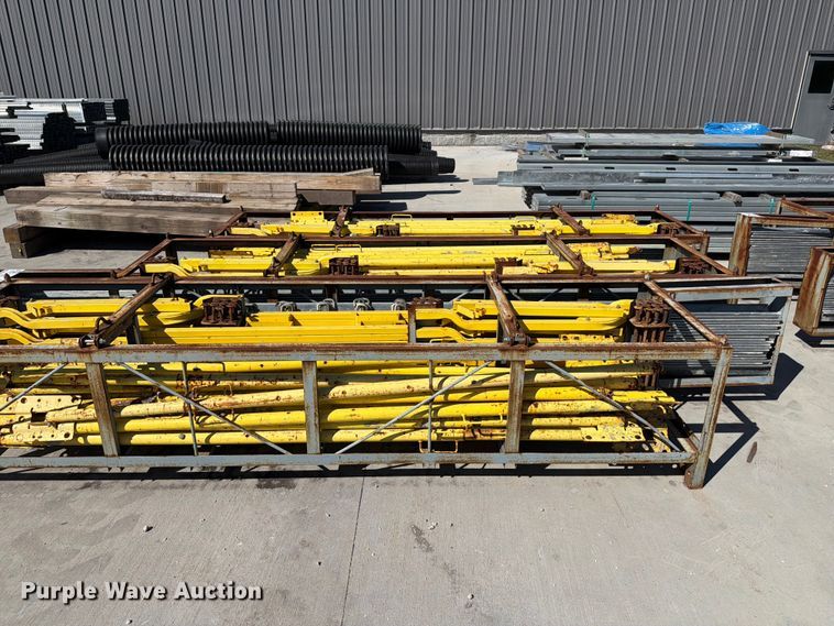image for item EF1439 Giraffe wall bracing