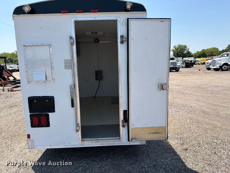 image for item EG9281 1998 Pace American F610SA fiber optic splicing trailer
