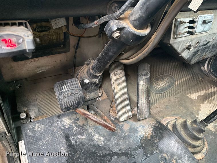 image for item EI7762 1980 Peterbilt 359 dump truck