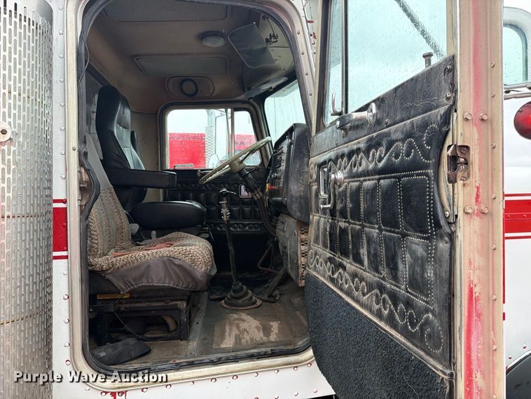 image for item EI7762 1980 Peterbilt 359 dump truck
