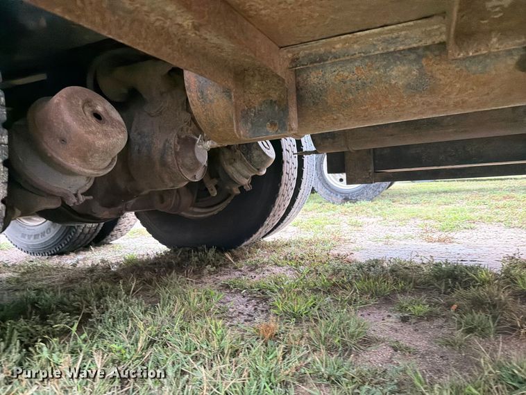 image for item EI7762 1980 Peterbilt 359 dump truck