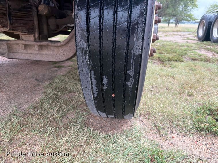 image for item EI7762 1980 Peterbilt 359 dump truck
