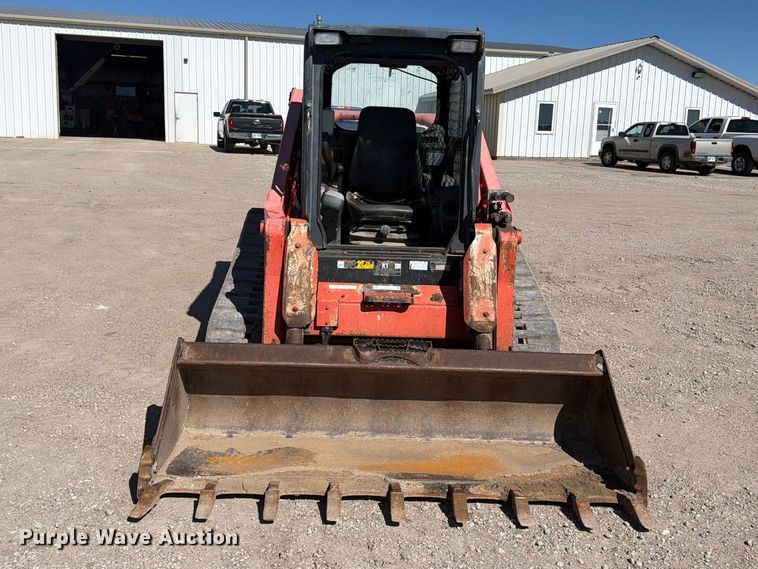 image for item EI7771 Kubota SVL90-2 tracked skid steer loader