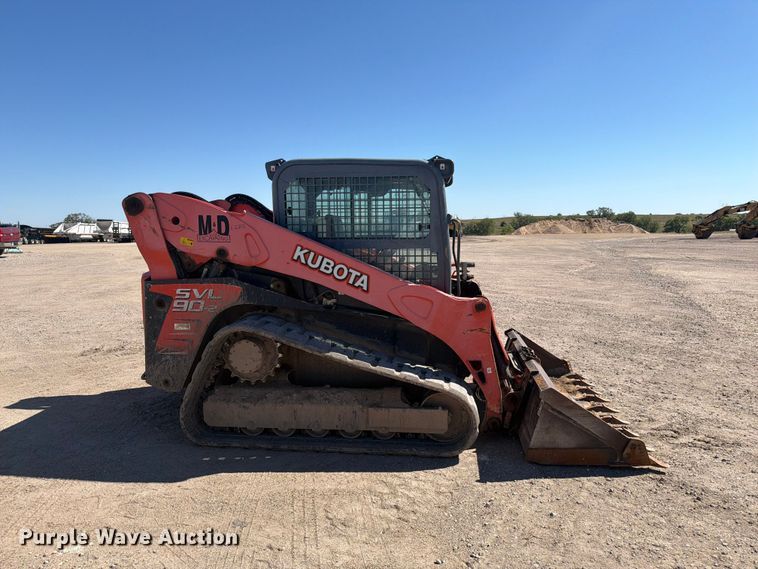 image for item EI7771 Kubota SVL90-2 tracked skid steer loader