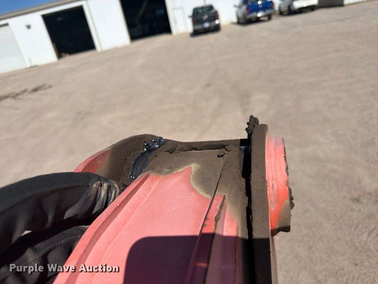 image for item EI7771 Kubota SVL90-2 tracked skid steer loader