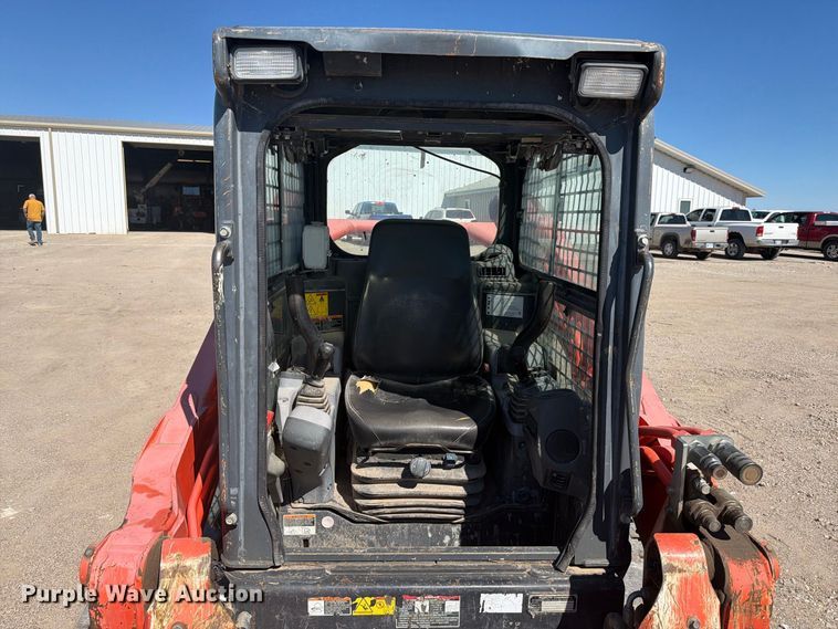 image for item EI7771 Kubota SVL90-2 tracked skid steer loader