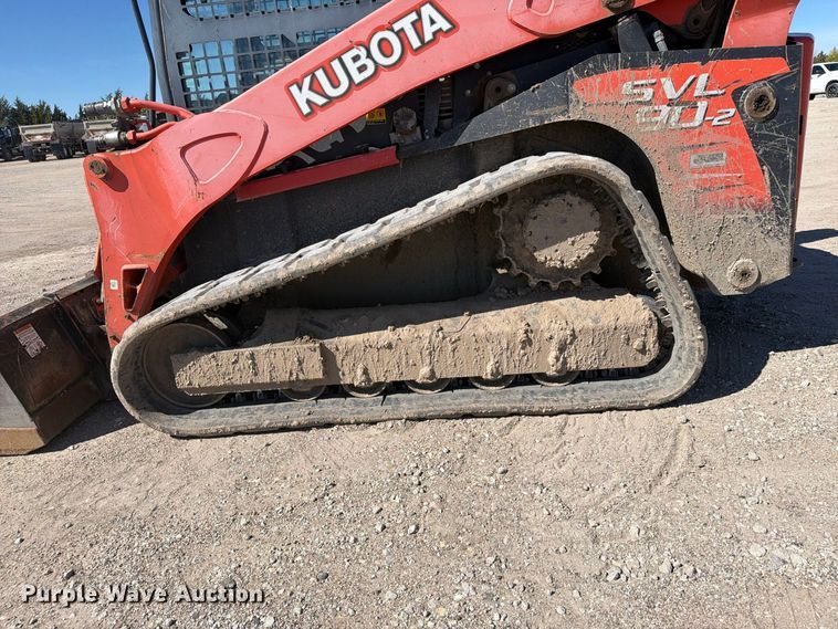 image for item EI7771 Kubota SVL90-2 tracked skid steer loader