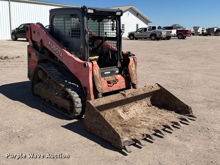 image for item EI7772 2014 Kubota SVL75-2 tracked skid steer loader