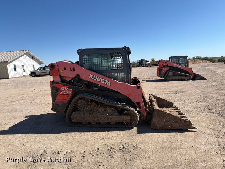image for item EI7772 2014 Kubota SVL75-2 tracked skid steer loader