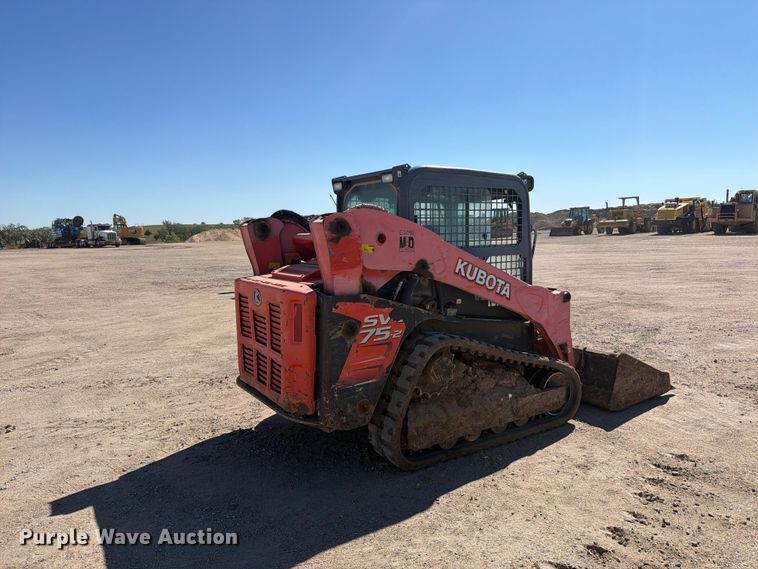 image for item EI7772 2014 Kubota SVL75-2 tracked skid steer loader