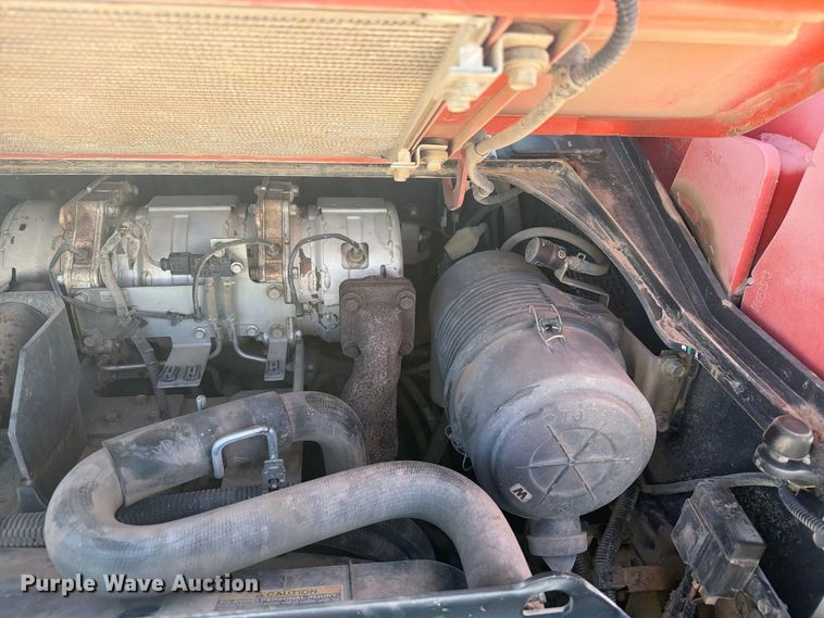 image for item EI7772 2014 Kubota SVL75-2 tracked skid steer loader