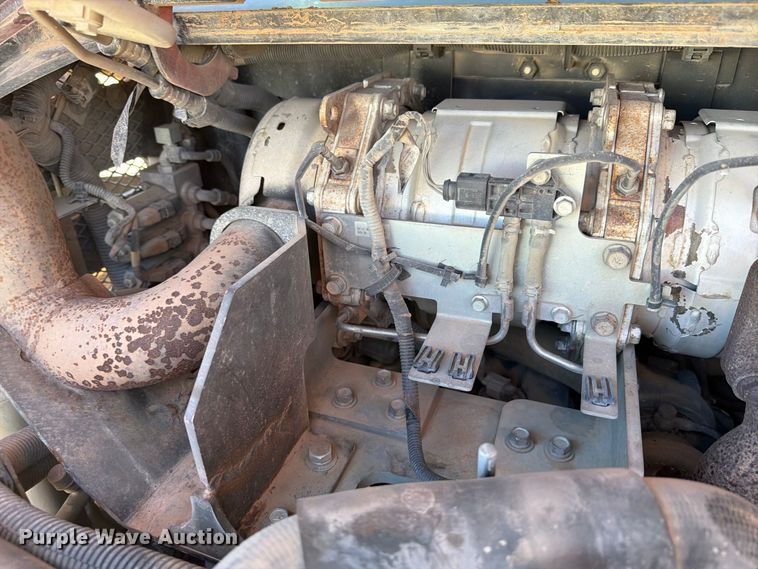 image for item EI7772 2014 Kubota SVL75-2 tracked skid steer loader