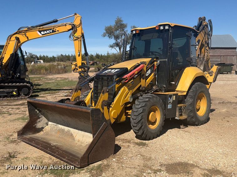 image for item EI7774 2019 Caterpillar 420F2 IT backhoe