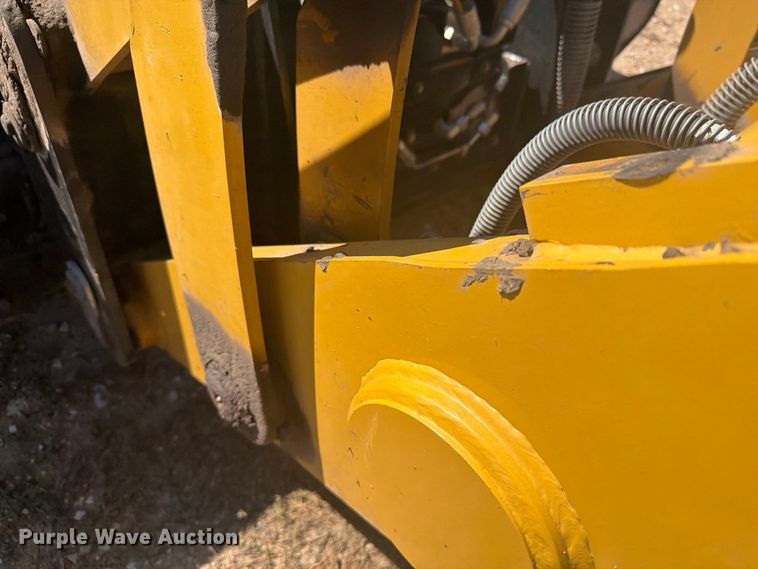 image for item EI7774 2019 Caterpillar 420F2 IT backhoe