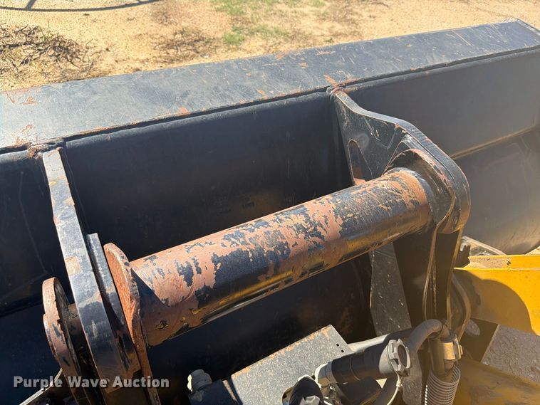 image for item EI7774 2019 Caterpillar 420F2 IT backhoe