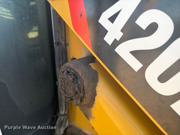 image for item EI7774 2019 Caterpillar 420F2 IT backhoe