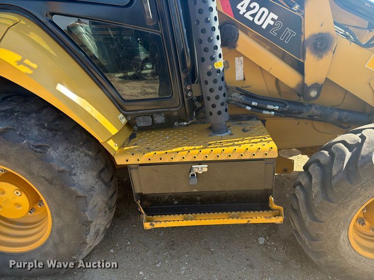 image for item EI7774 2019 Caterpillar 420F2 IT backhoe