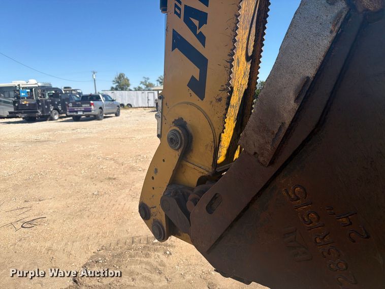 image for item EI7774 2019 Caterpillar 420F2 IT backhoe