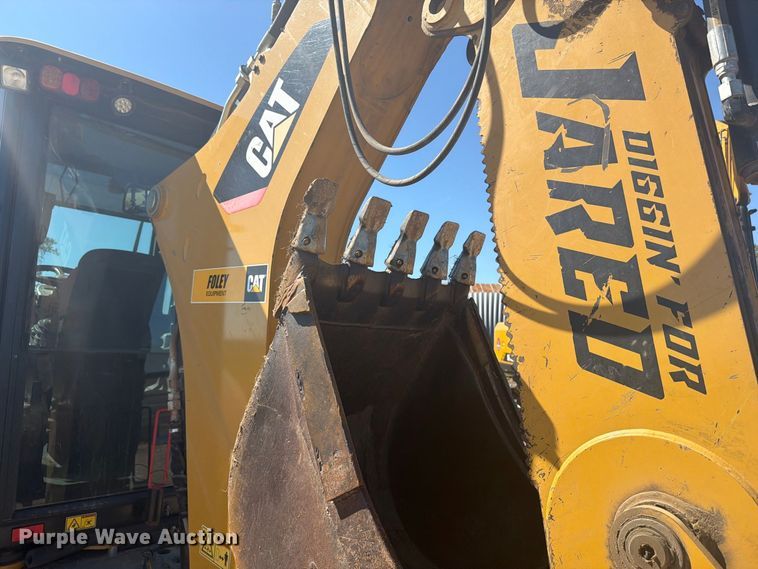 image for item EI7774 2019 Caterpillar 420F2 IT backhoe