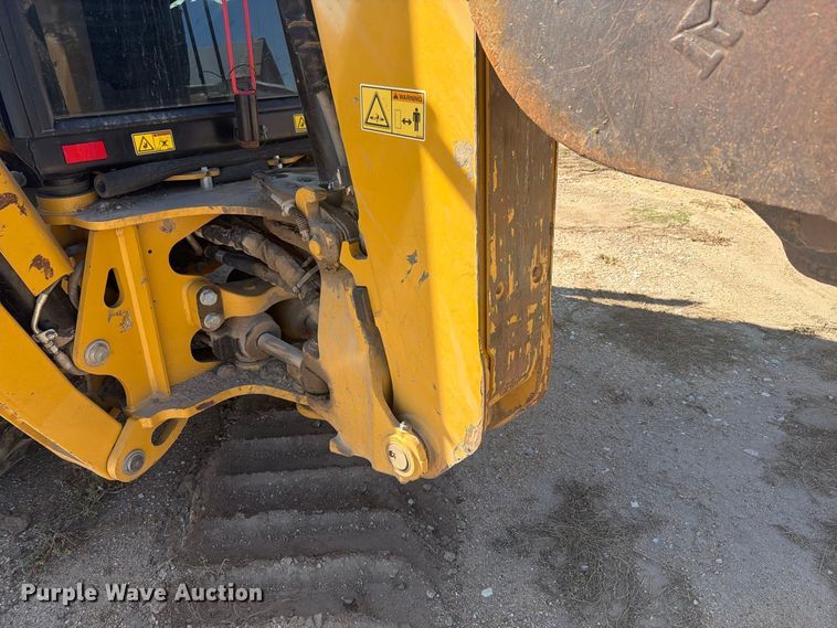 image for item EI7774 2019 Caterpillar 420F2 IT backhoe