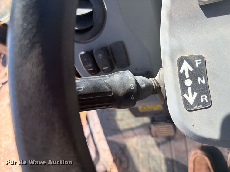 image for item EI7774 2019 Caterpillar 420F2 IT backhoe