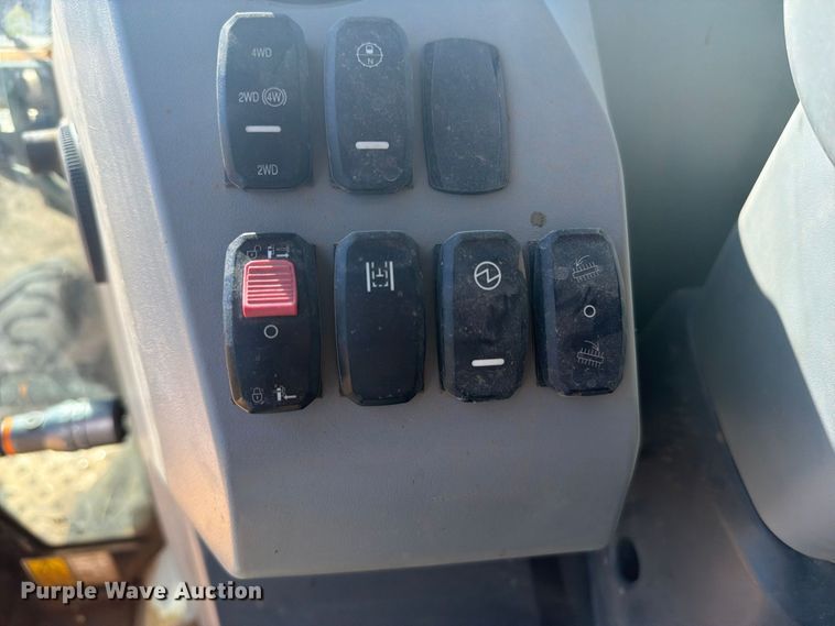 image for item EI7774 2019 Caterpillar 420F2 IT backhoe
