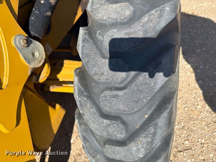 image for item EI7774 2019 Caterpillar 420F2 IT backhoe