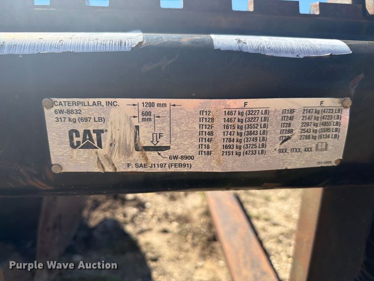 image for item EI7774 2019 Caterpillar 420F2 IT backhoe