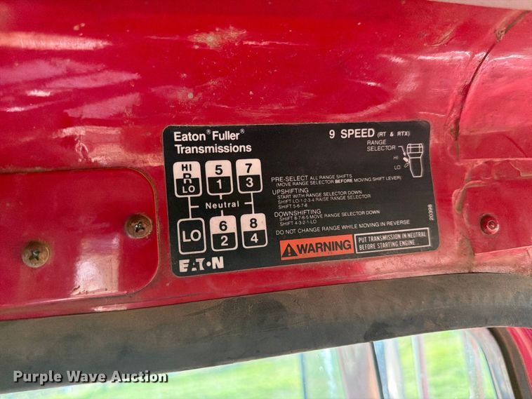image for item EI7779 1996 Volvo WG dump truck