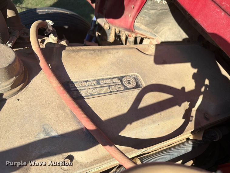 image for item EI7779 1996 Volvo WG dump truck