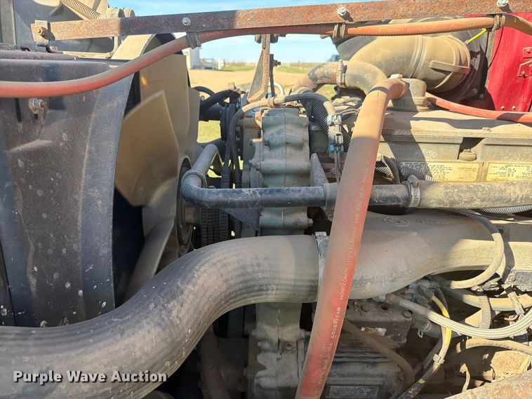 image for item EI7779 1996 Volvo WG dump truck