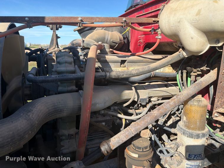 image for item EI7779 1996 Volvo WG dump truck