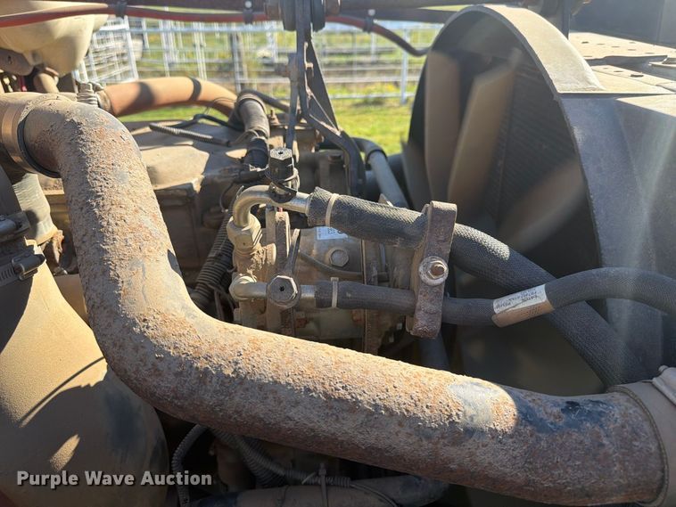image for item EI7779 1996 Volvo WG dump truck