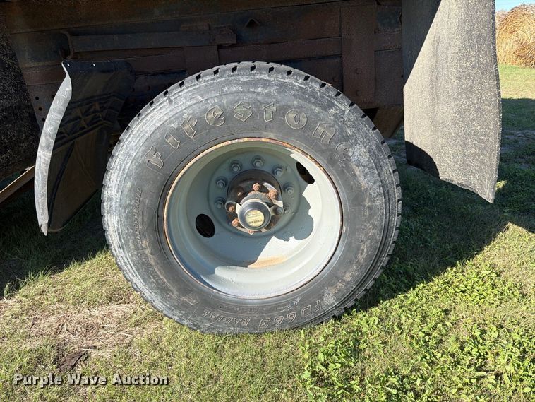 image for item EI7779 1996 Volvo WG dump truck