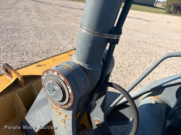 image for item EI7797 2011 John Deere 310SJ backhoe