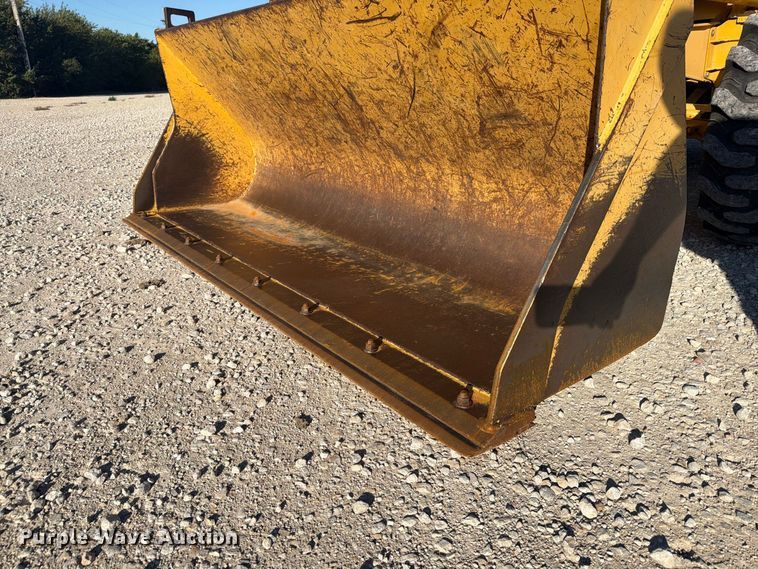 image for item EI7797 2011 John Deere 310SJ backhoe