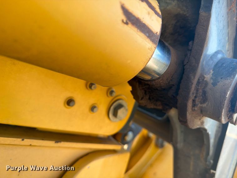 image for item EI7797 2011 John Deere 310SJ backhoe