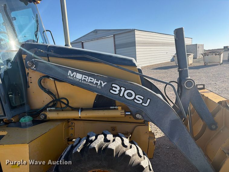 image for item EI7797 2011 John Deere 310SJ backhoe