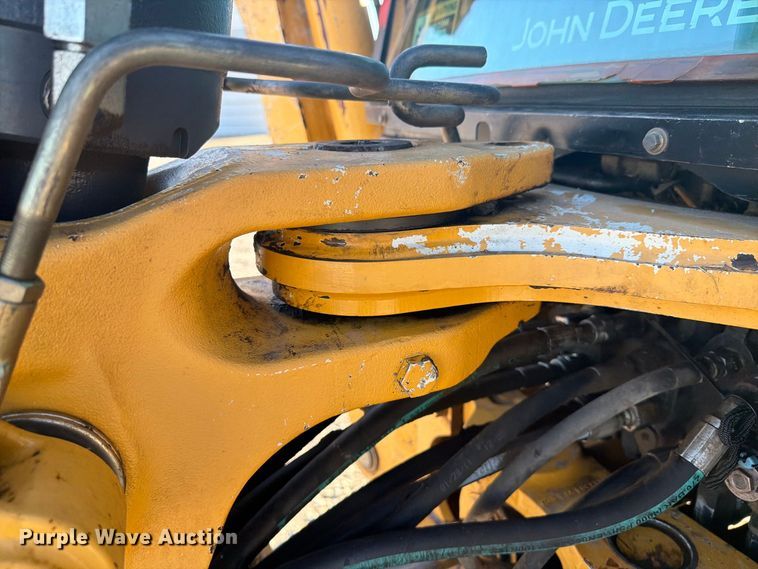 image for item EI7797 2011 John Deere 310SJ backhoe