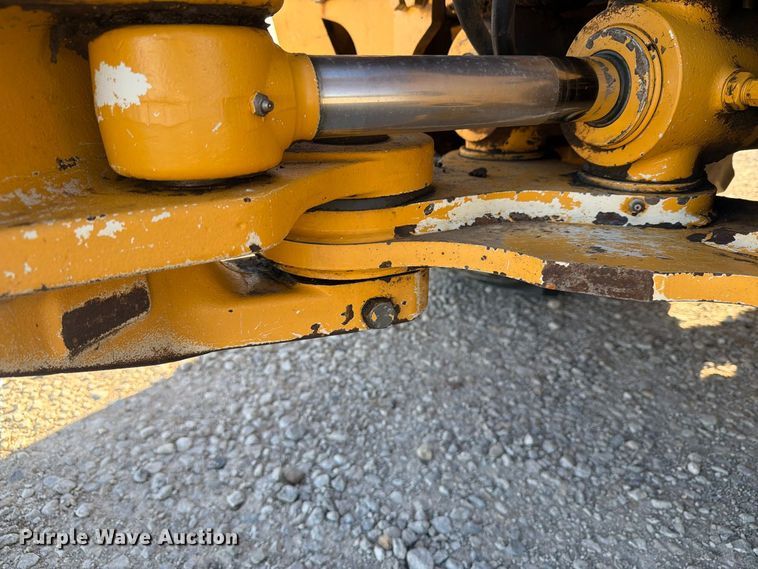 image for item EI7797 2011 John Deere 310SJ backhoe