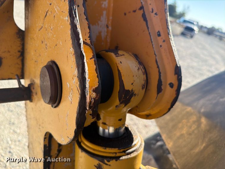 image for item EI7797 2011 John Deere 310SJ backhoe