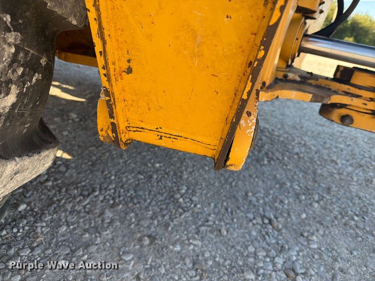 image for item EI7797 2011 John Deere 310SJ backhoe